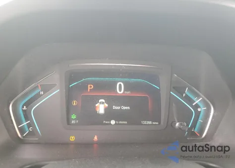 2018 Honda Odyssey Touring z USA, uszkodzony, nr VIN 5FNRL6H86JB019585